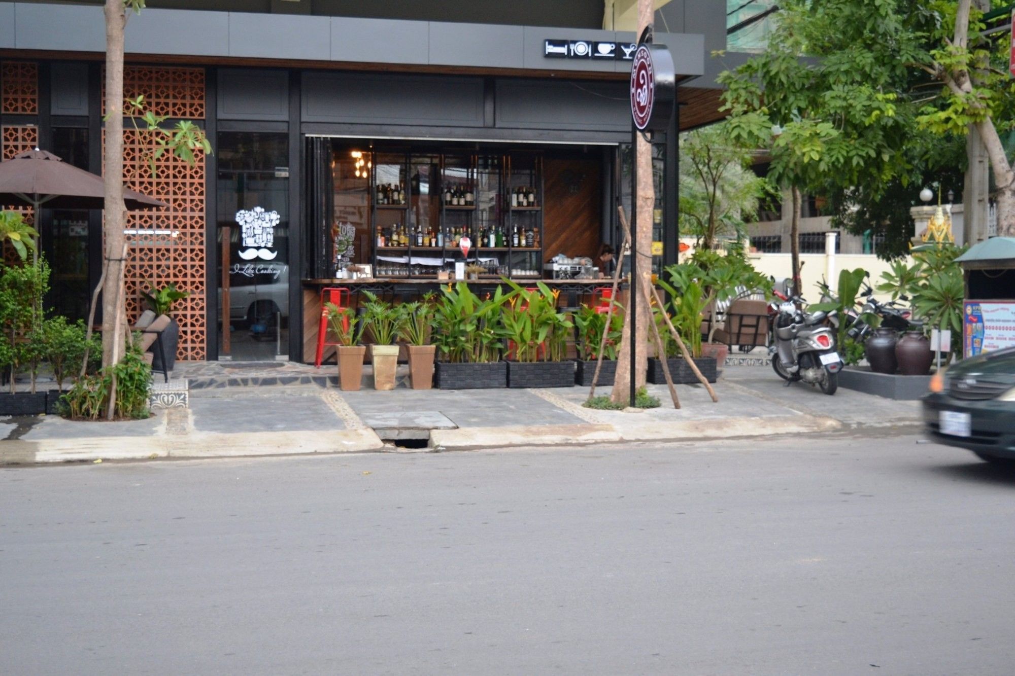 巴萨克季风酒店 金边 外观 照片